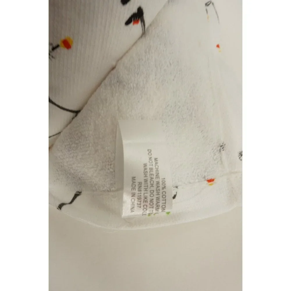 New Set of Two Boo Y'all Halloween Kitchen Towels White Texas Fall Skeleton